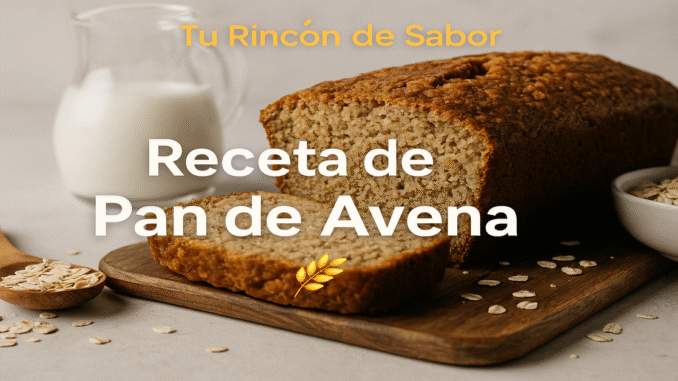 Pan de avena Pan de avena casero recién horneado sobre tabla de madera, con rebanada cortada y copos de avena en la corteza